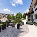 Lis Hotel