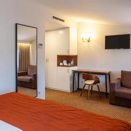 Lis Hotel Batalha
